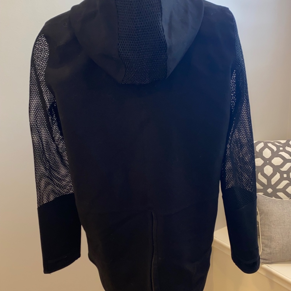 Elie Tahari sport black jacket with mesh - Size Medium - Picture 7 of 8
